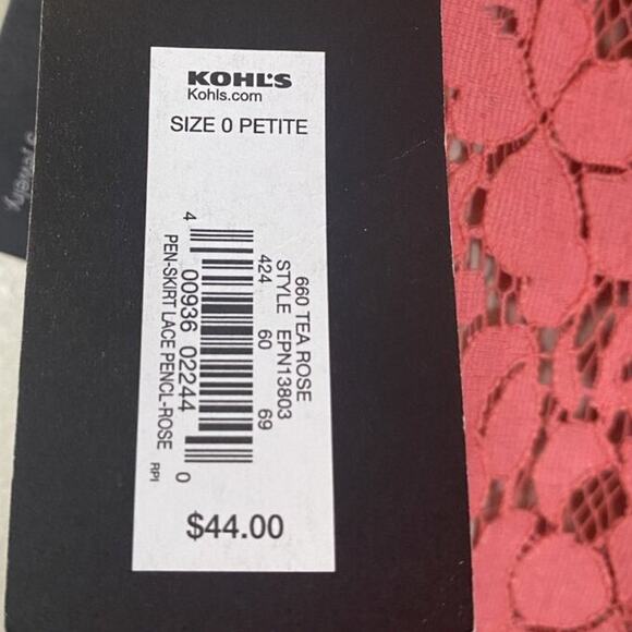 NWT Apt. 9 Lace Skirt Womens 0P Pink Floral Lined Mini Romantic Feminine Spring - Picture 4 of 6